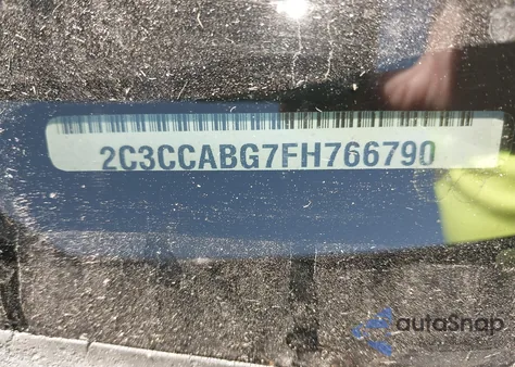 2015 Chrysler 300 300S z USA, uszkodzony, nr VIN 2C3CCABG7FH766790